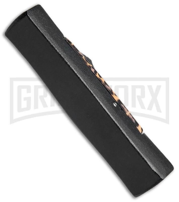 AKC Minion Concord Leopard OTF Automatic Knife - Flat Black Plain - Image 3