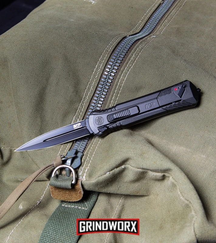 Smith & Wesson Spring Assisted Finger Actuator Tanto OTF Knife - Black Plain - Image 8