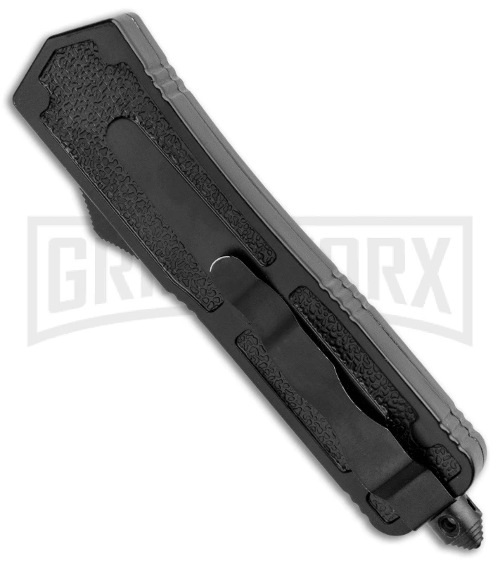 Rumble Black D/A OTF Automatic Knife Tanto Wolf Graphic - Two-Tone Plain - Image 3