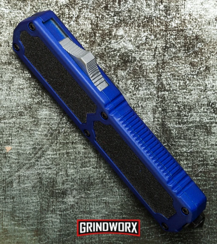 Titan Blue D/A OTF Automatic Knife - Dagger Black Serrated - Image 2